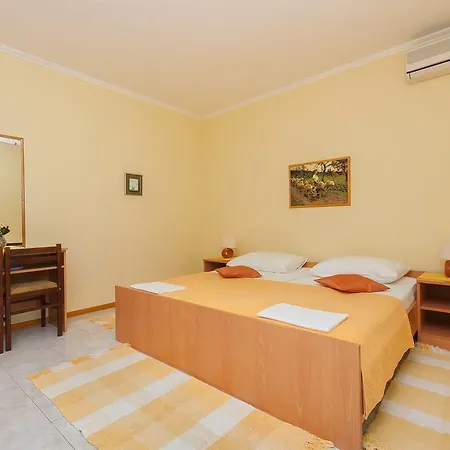 Vlahovic Guest house